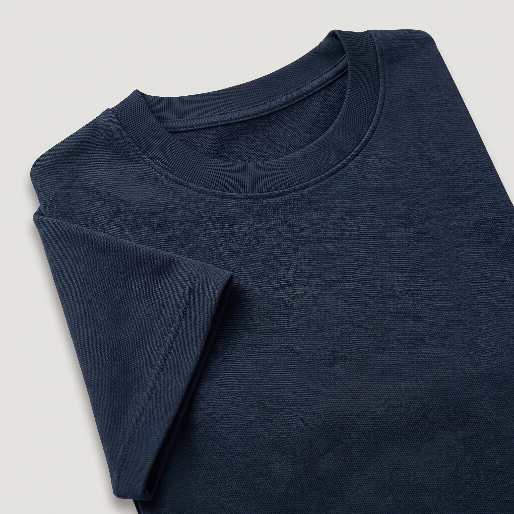 New Navy oversized t-shirt, folded fabric detail